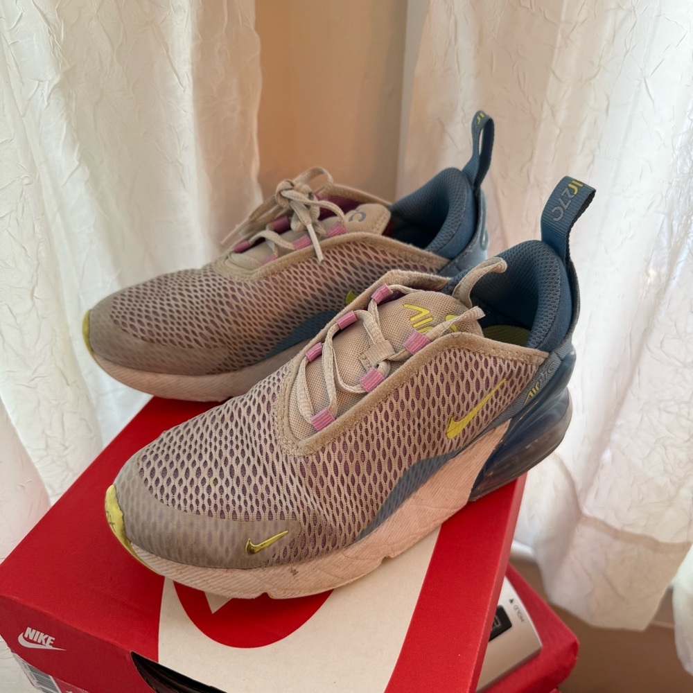 Nike Air Max 270 BP Pure Platinum/LT Lemon Twist IB4404-043 Youth Size 1